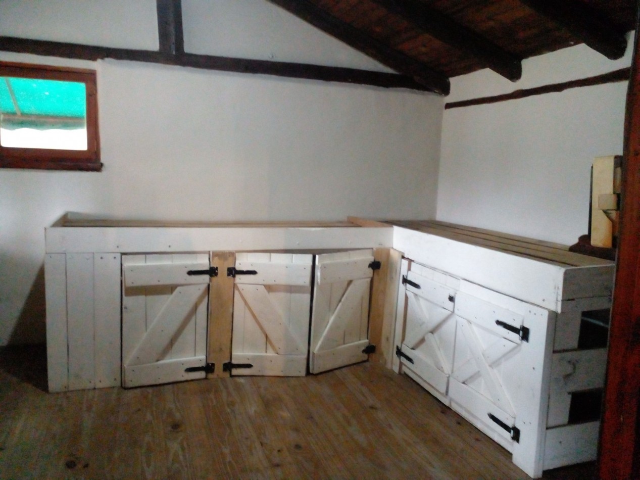 Venta cabaña sobre 4 lotes-Los Reartes