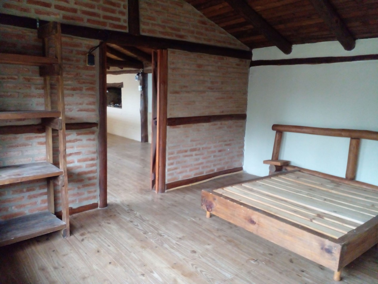 Venta cabaña sobre 4 lotes-Los Reartes