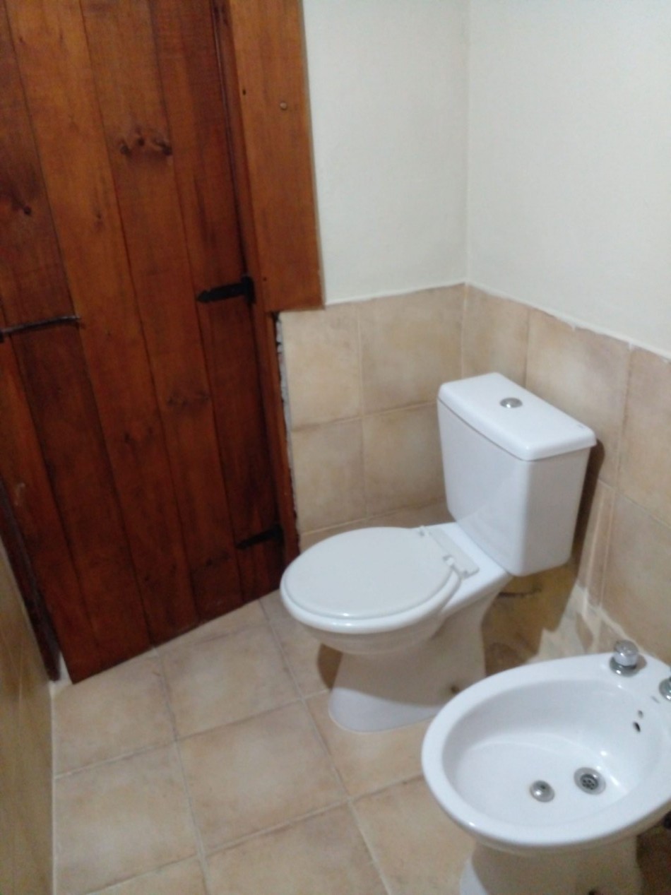 Venta cabaña sobre 4 lotes-Los Reartes