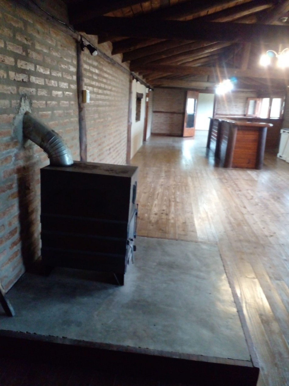 Venta cabaña sobre 4 lotes-Los Reartes